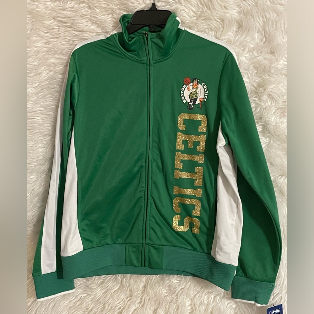 Boston Celtics G-111 4Her by Carl Banks NWT On-Deck Women’s Track Jacket. Large